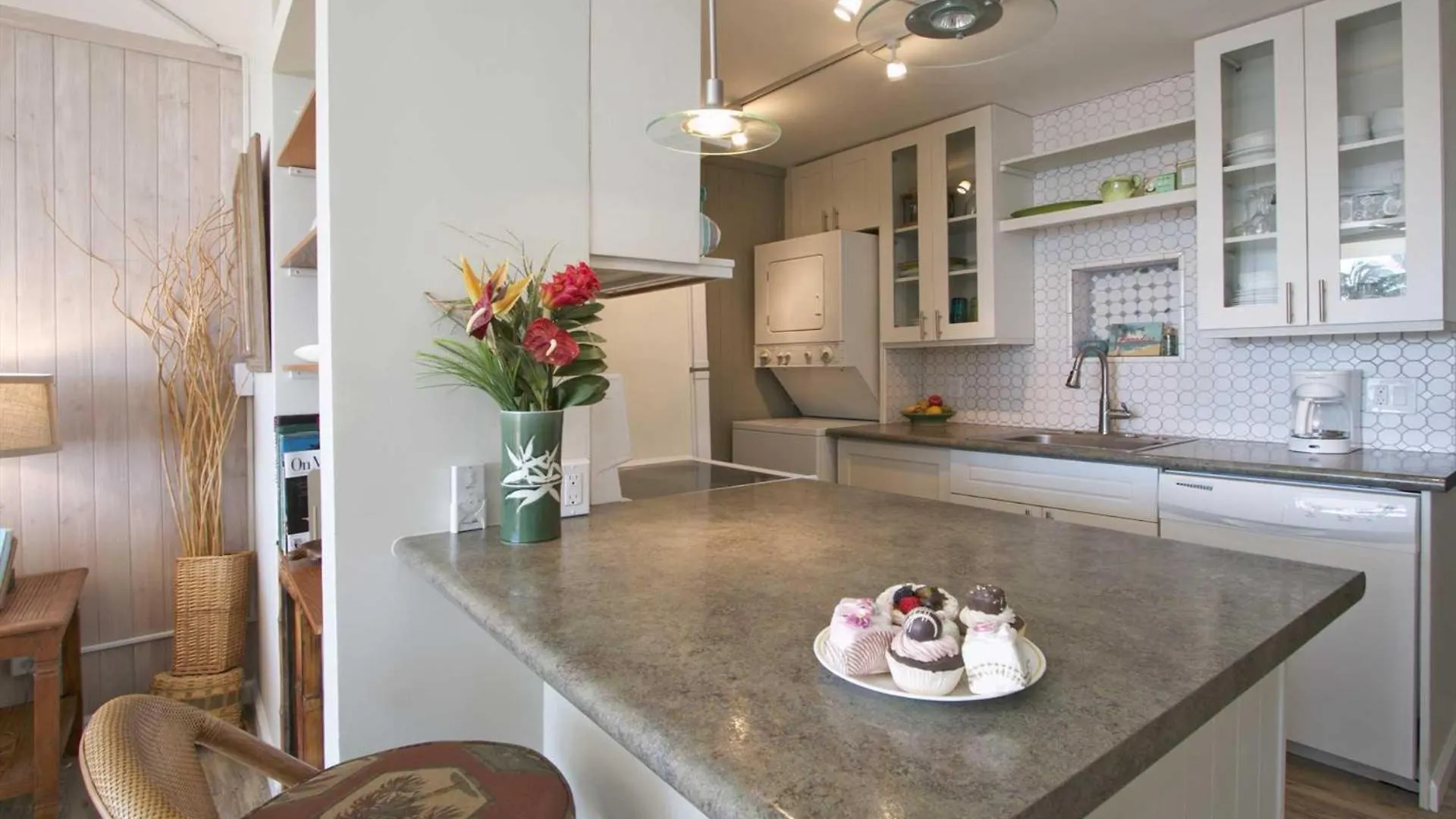 Island Sands 401 Wailuku